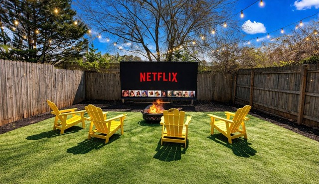 Ponce Boutique Retreat w Outdoor Theater, Bikes, Game Room @ Grant Park BeltLine
