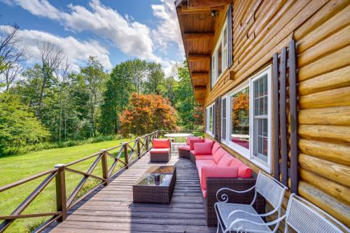 Pond & Hot Tub! Airy Hudson Valley Escape