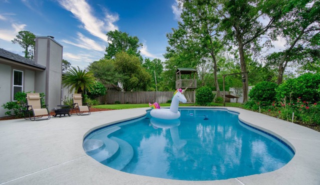 Private Heated Pool Arcades Sleeps 10 Quiet Jacksonville Retreat