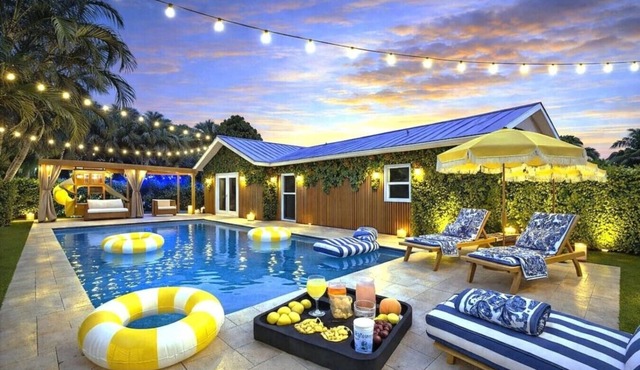 Private Pool Oasis in the Heart of Delray Beach | 4BR Sleeps 10 | Heated Pool | Pet-Friendly