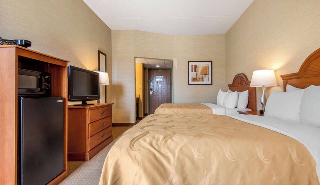 Quality Inn & Suites Mansfield