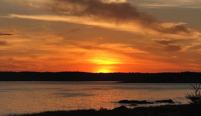 Rare Mid-August Opening: Waterfront Home with Hot Tub, Beach Access & Bay Views