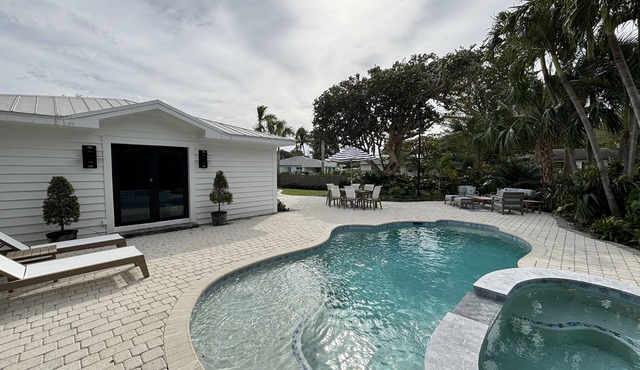 Resort-Style Pool Home in Downtown Delray Beach - 3 minutes from Atlantic Avenue