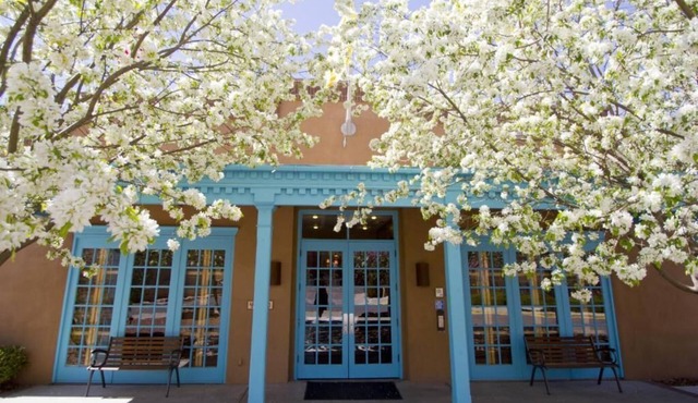 Santa Fe | Couples Desert Retreat | Pool + Downtown
