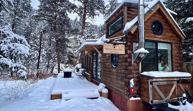 Snowshoe Hare Tiny Home at The Woolly Bugger Inn