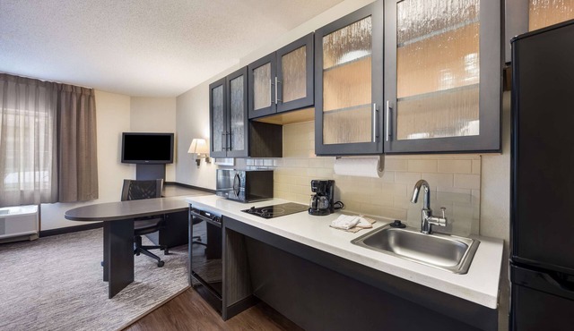 Sonesta Simply Suites Atlanta Gwinnett Place
