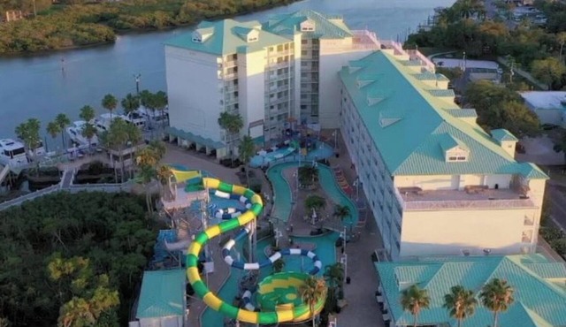Spacious 2BR Condo at Harbourside Resort, Walk to Beach