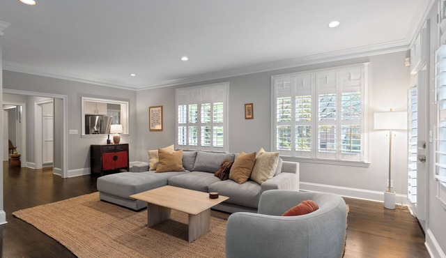 Spacious 4-Bedroom Home In Peaceful Avondale Estates