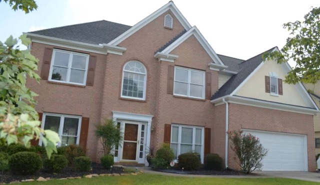 Spacious Home easily accessible to I-85