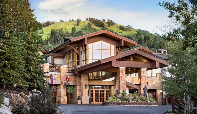 Stein Eriksen Lodge