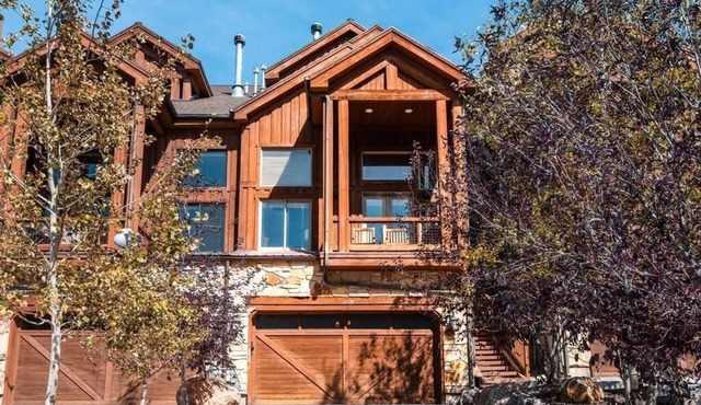 Steps to Main St—Enjoy Both Park City Mountain & Deer Valley!