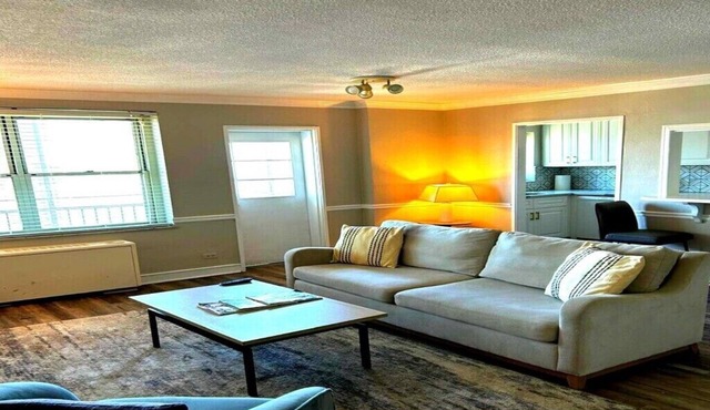 Stylish Atlanta Escape with a View!