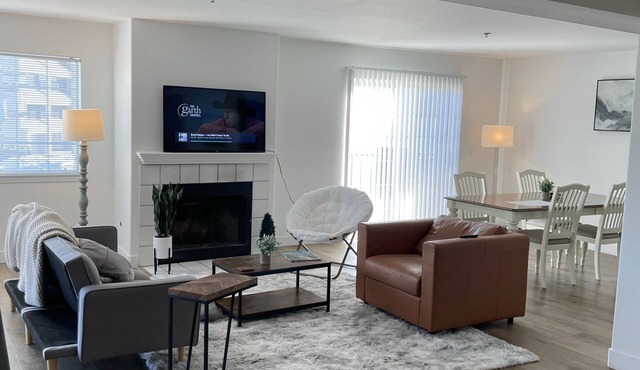 Sunny Pent House Brentwood/Santa Monica