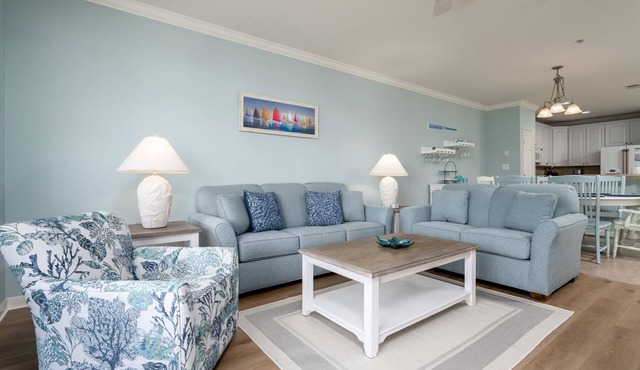 Sunset Island Condo, Indoor/Outdoor Pools, FREE Linen/Towel Pkg, Parking for 2