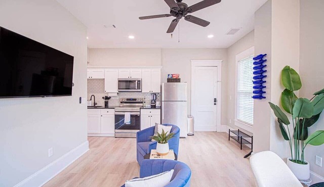 The Maison at Marietta Square