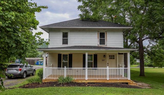 The Myst: "Affordable getaway in the Finger Lakes"