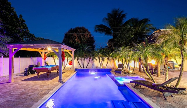THE PALM BEACH VILLA