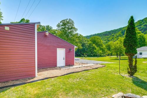Virginia Nature Escape! Cozy Covington Cabin