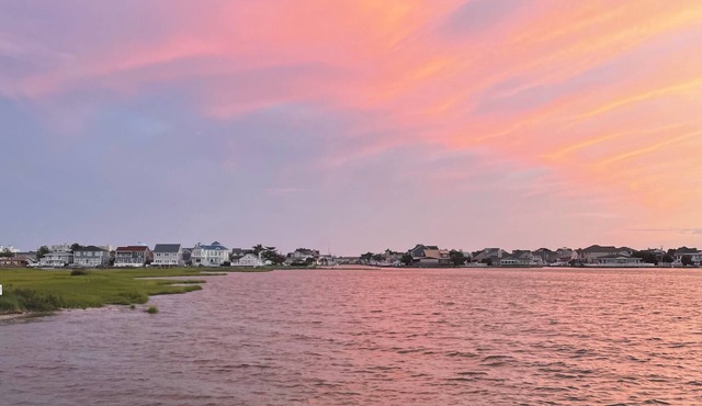 Water front, open bay views from both decks!
