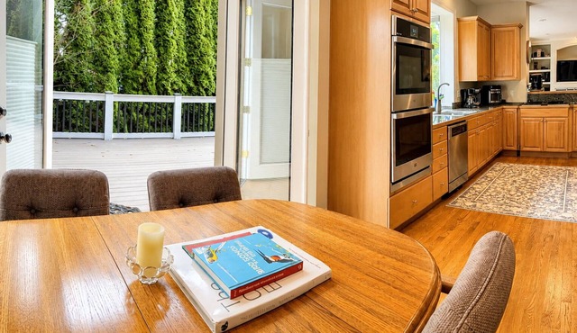 World Cup Games on 126” Screen in Upscale and Spacious House+Much More