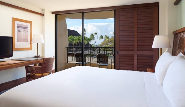 Your Maui Adventure Awaits! Beachfront, Pool, Minutes to Kapalua Coastal Trail!