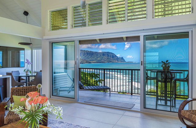 Amazing! Beautiful Ocean and Bali Hai Views! Bright and Spacious Two Bedrooms