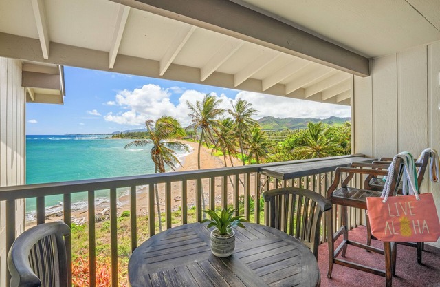"Sea Haven: Oceanfront Getaway with Breathtaking Views at Wailua Bay View 305!"