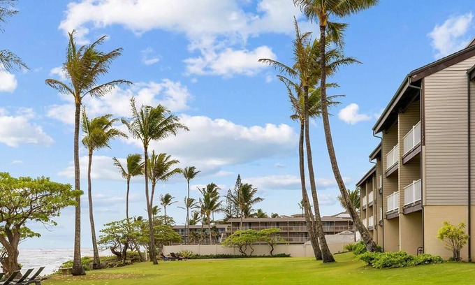 Kapaa Condo | 2 BR Condo @ Oceanfront Resort Kapaa Shore