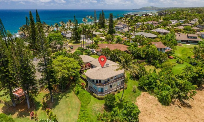 Princeville House | 312 m² House ∙ 4 bedrooms ∙ 8 guests