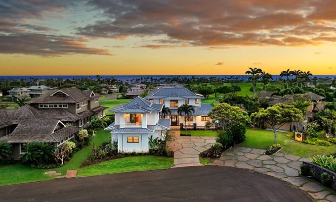 Poipu House | 465 m² House ∙ 5 bedrooms ∙ 14 guests