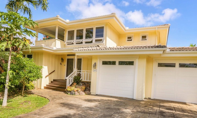 Princeville House | AIR CONDITIONED HOME FEATURED ON TV - CLOSELY LOCATED TO BEAUTIFUL N SHORE BEACH