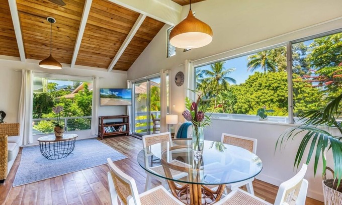 Hanalei Palms House | Hanalei Hideaway 2 Bedroom Home by RedAwning