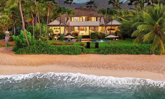 Poipu House | Waiohai Beach House: Poipu Beachfront Estate