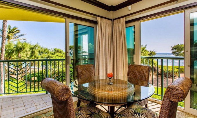 Wailua Condo | Waipouli Beach Resort VIP Ocean And Beach Front Penthouse Villa! AC Pool