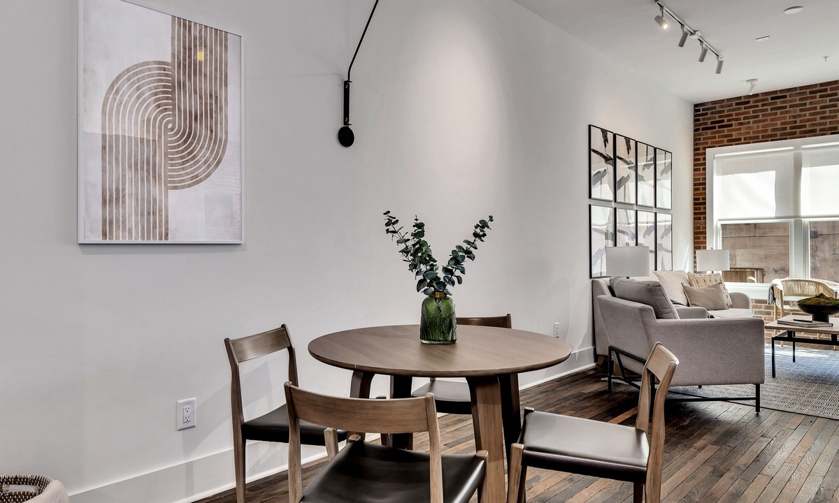 Castleberry Hill Apartment | Loft Style Spacious Lux Apt 102, sleeps 6