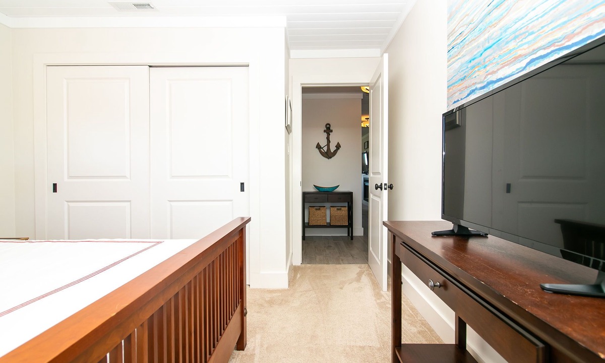 Caswell Beach Apartment | Breathtaking Ocean Front Condo at Caswell Beach. Norah Patrick's Hideaway
