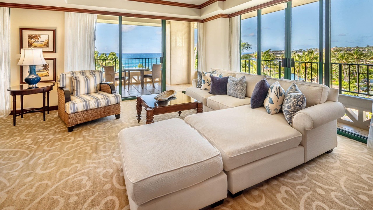 Photo of Livingroom in Poipu