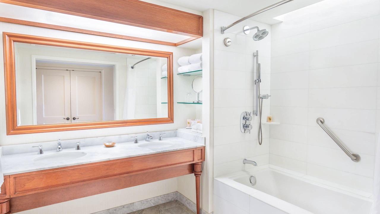 Photo of Bathroom in Poipu