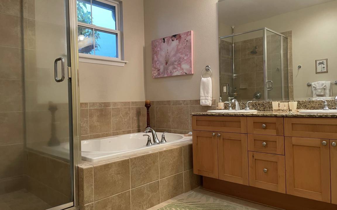 Photo of Bathroom in Princeville