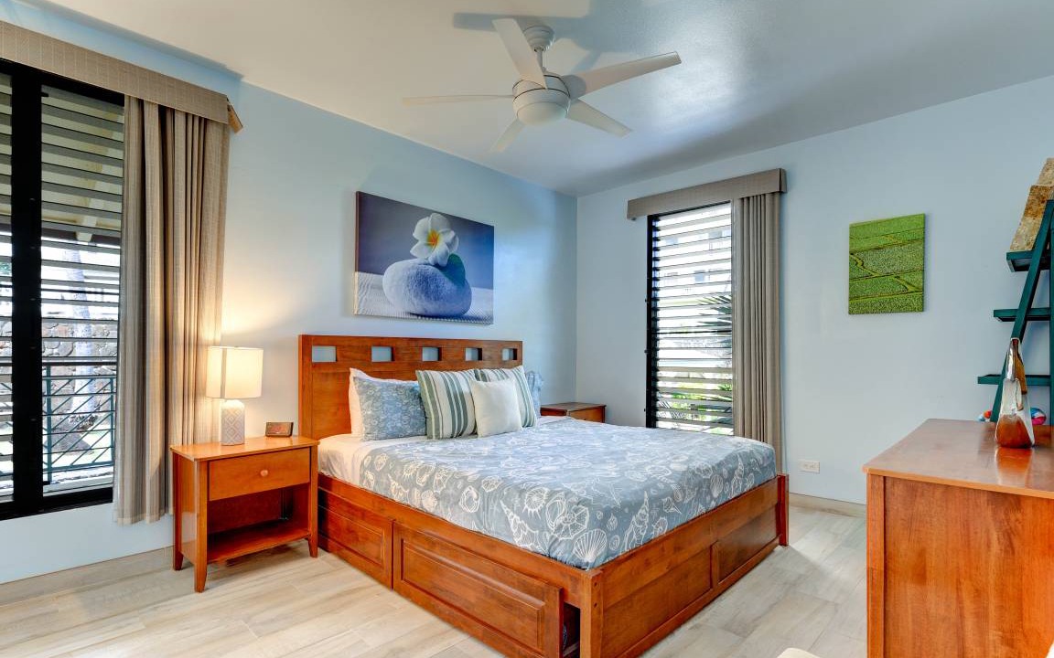 Photo of Bedroom in Poipu
