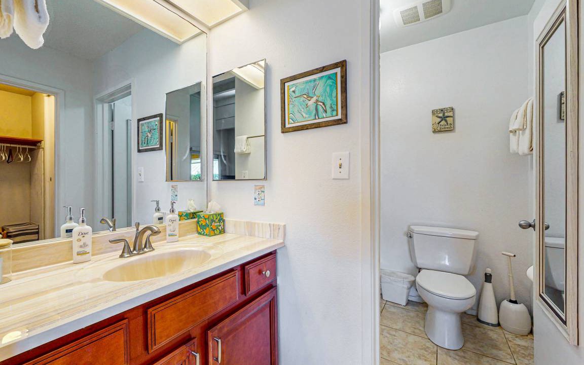 Photo of Bathroom in Princeville