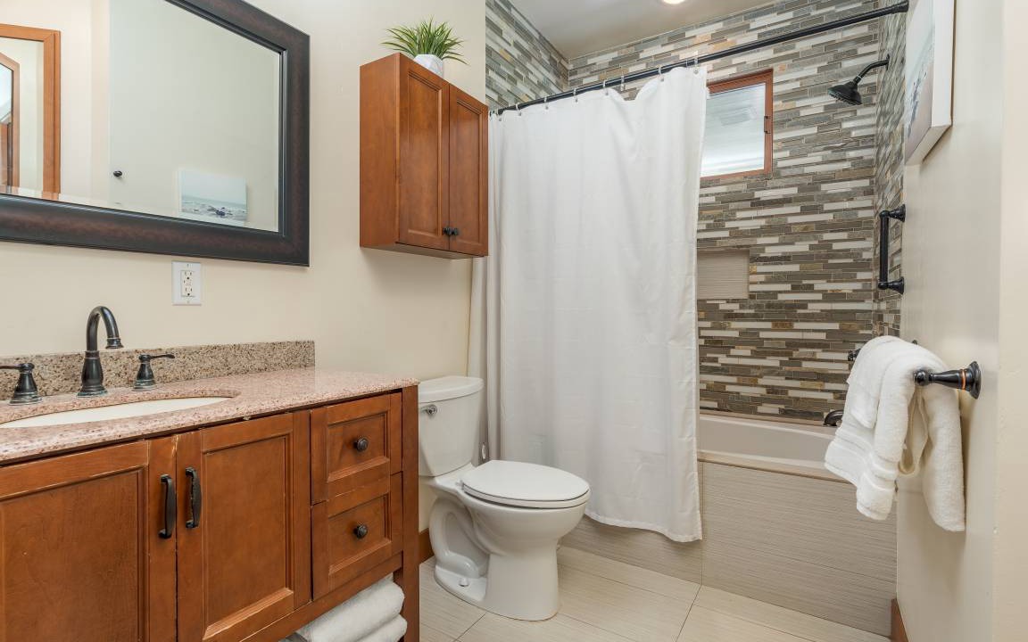 Photo of Bathroom in Princeville