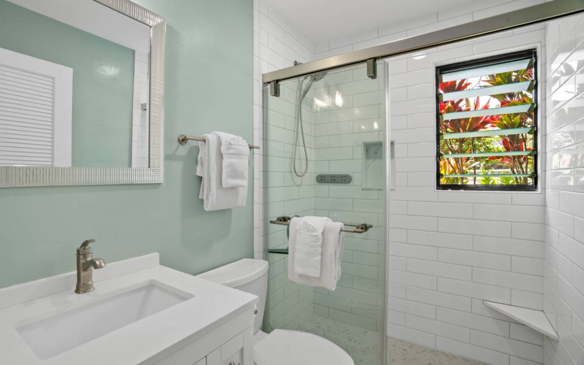 Photo of Bathroom in Lihue