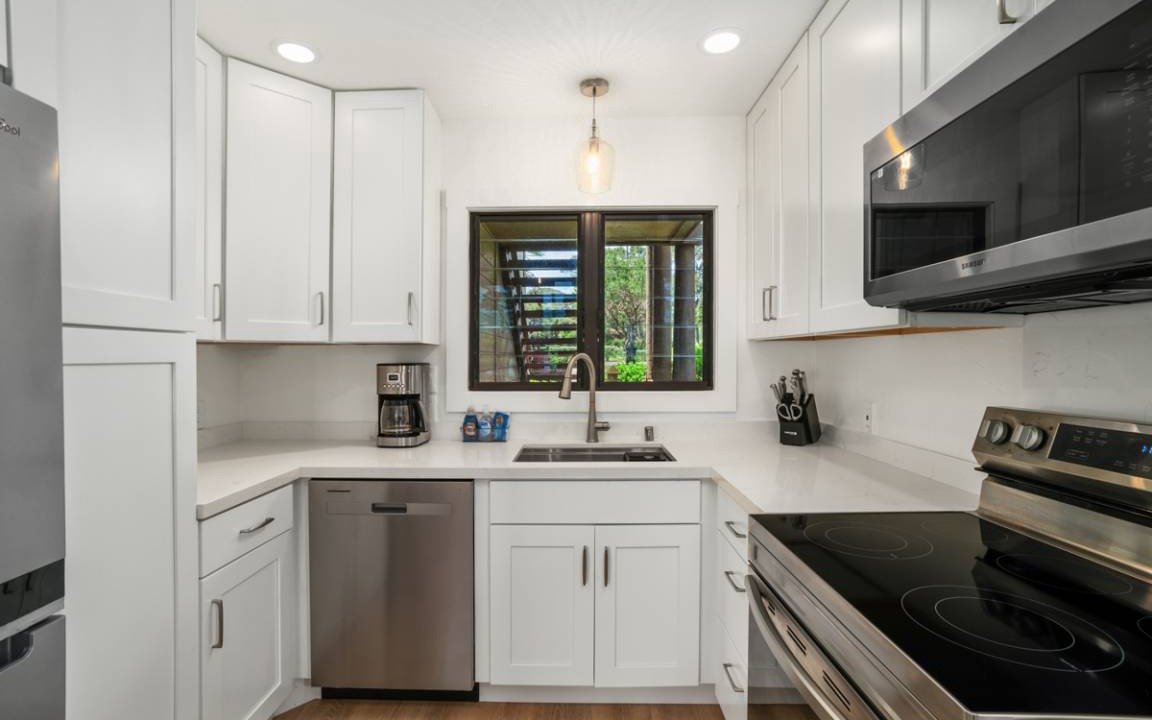 Photo of Kitchen in Lihue