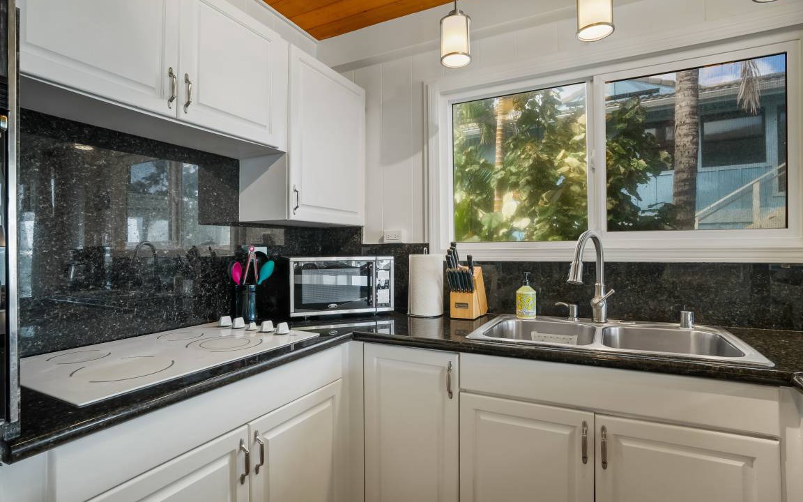 Photo of Kitchen in Anahola