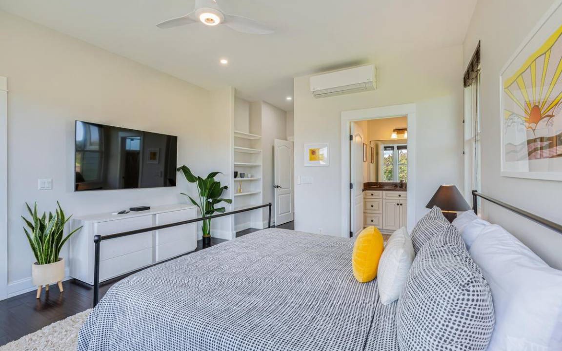 Photo of Bedroom in Poipu