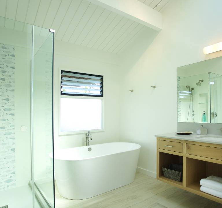 Photo of Bathroom in Wainiha