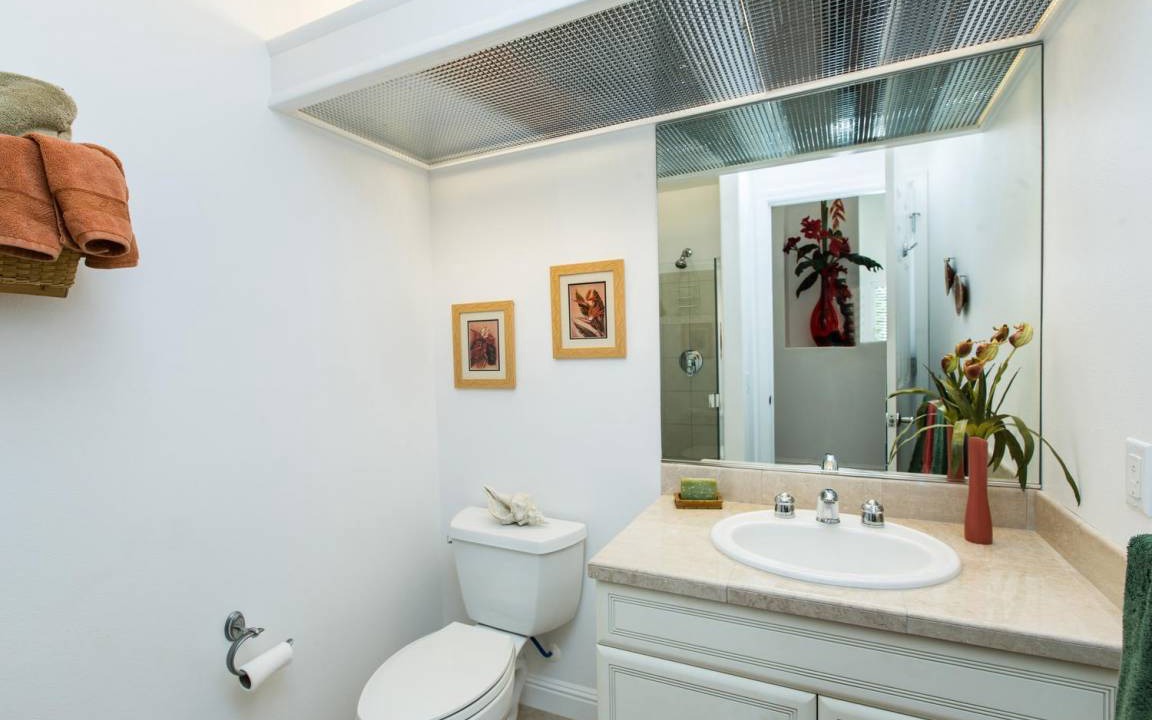 Photo of Bathroom in Princeville