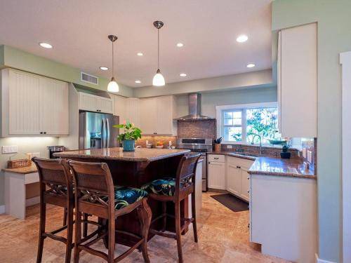 Photo of Kitchen in Princeville
