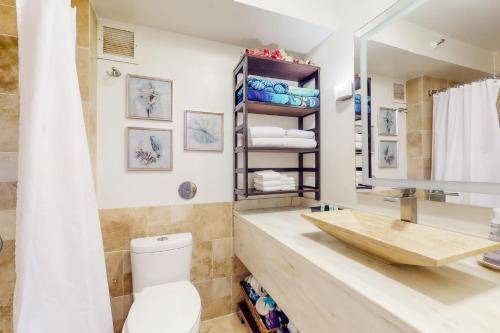 Photo of Bathroom in Hanamaulu